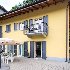 https://casa-carmen-100s.it-lombardy.com
